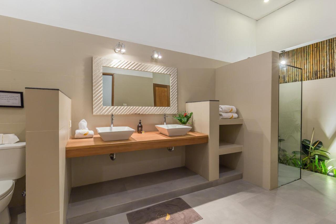 Pulesari 2 Bedrooms Seminyak Esterno foto