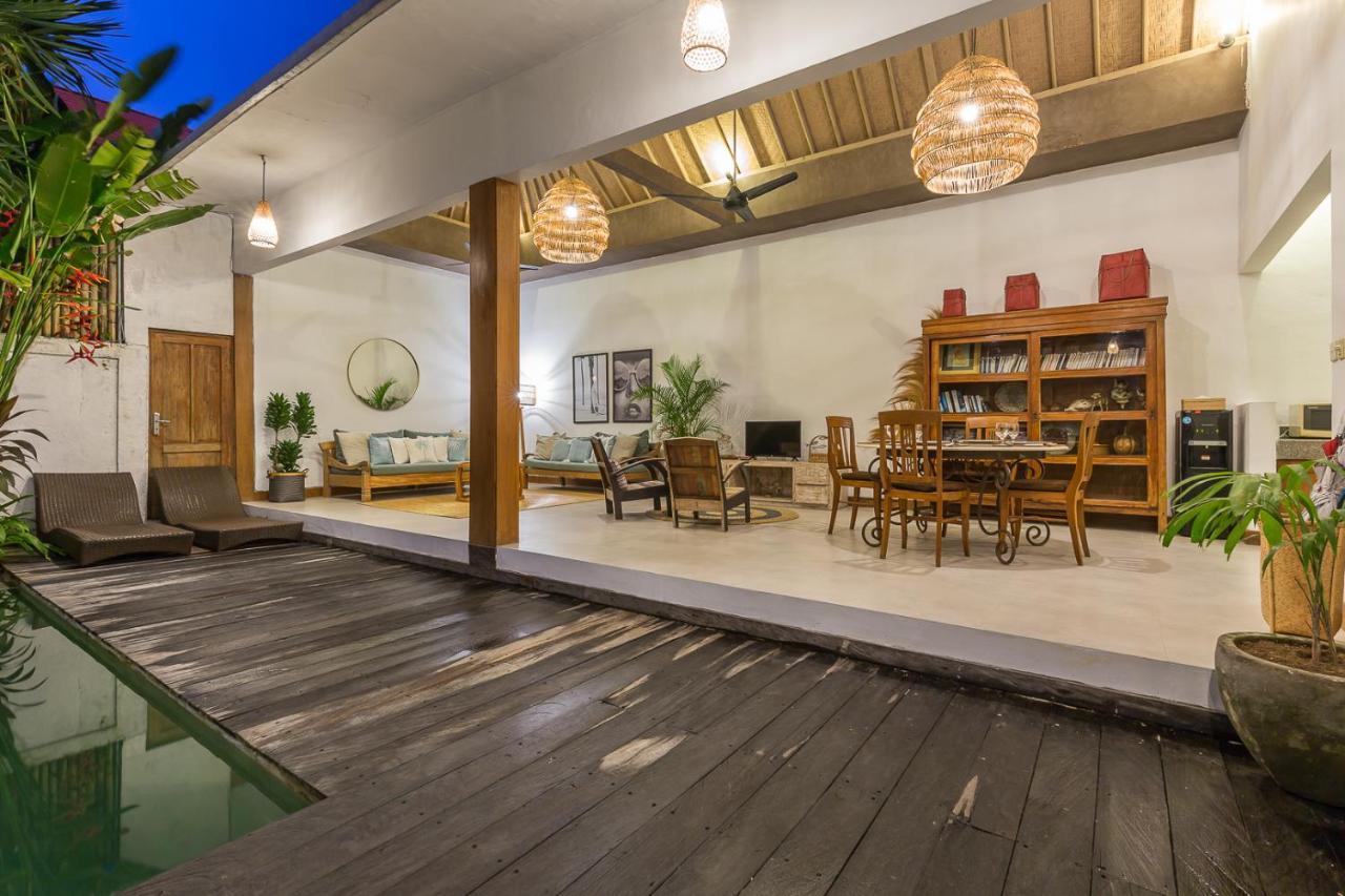 Pulesari 2 Bedrooms Seminyak Esterno foto